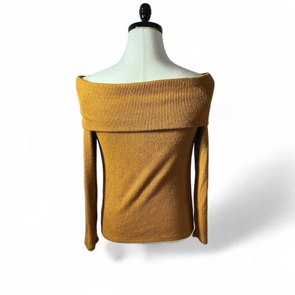 Off Shoulder Long Sleeve‎ Ribbed Knit Top With Button Detail - Mustard - Picture 2 of 4